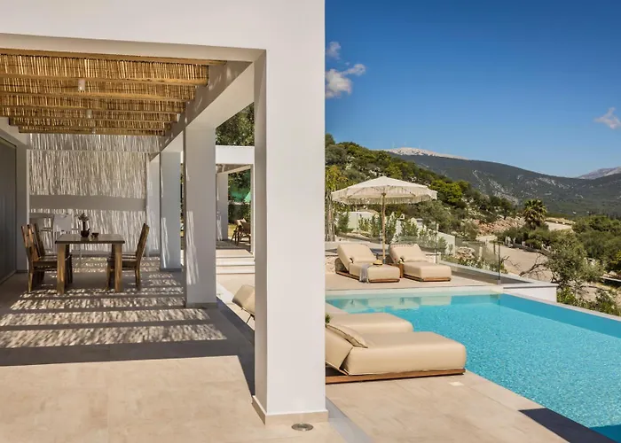 别墅 Templin Chaliotata